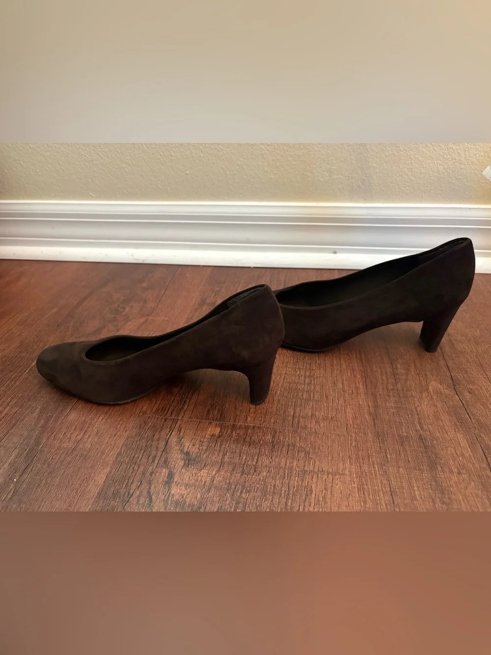 Stuart Weitzman Brown Suede Block Heel Pumps Size 7